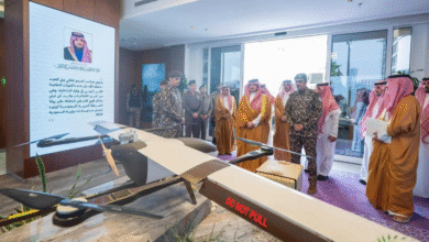 الأمير عبدالعزيز بن سعود يقف على سير العمل في قيادة القوات الخاصة للأمن البيئي