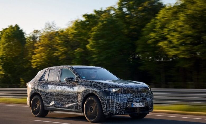 From pilot fleet to series production: the new BMW iX5 Hydrogen
