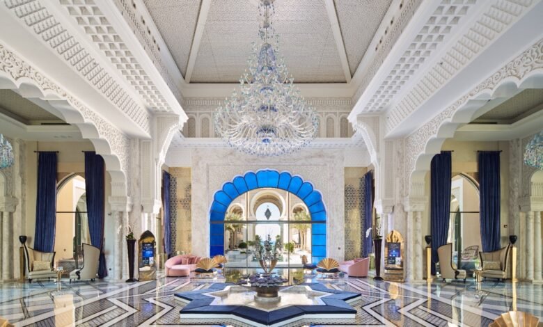 ريكسوس بريميوم جزيرة السعديات ينظّم يوماً خاصاً لتبنّي القطط بمناسبة اليوم العالمي للحيوانات 