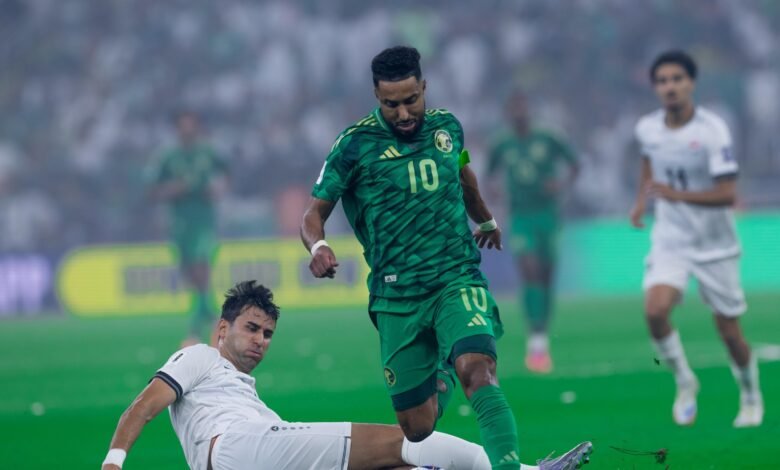 الصقور الخضر يحلقون في سماء المونديال: السعودية تضمن مقعدها في كأس العالم 2026 للمرة السابعة!