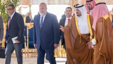 رئيس وزراء جمهورية كوبا يصل الرياض وفي مقدمة مستقبليه نائب أمير منطقة الرياض