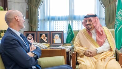 سمو أمير منطقة الرياض يستقبل سفير المملكة المتحدة المعيَّن حديثًا لدى المملكة