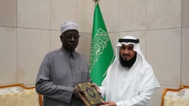 مجمع الملك فهد لطباعة المصحف الشريف يستقبل رئيس المجلس الأعلى لمسلمي كينيا