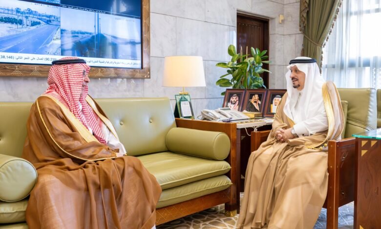 سمو أمير منطقة الرياض يستقبل معالي المهندس إبراهيم السلطان