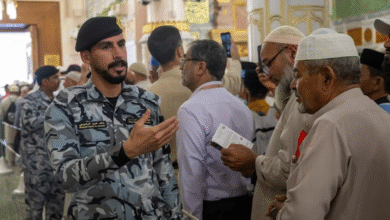 إدارة حركة المشاة في المنطقة المركزية بالمدينة المنورة.. خطط ميدانية لتنظيم الحشود خلال أوقات الذروة